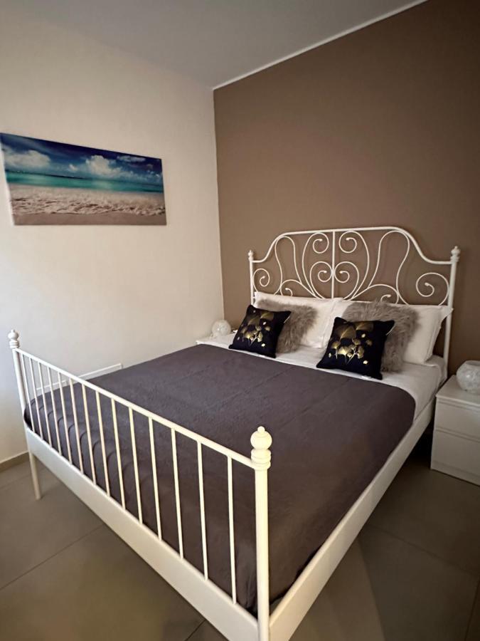Apartments Ennio Top Class Бари Екстериор снимка