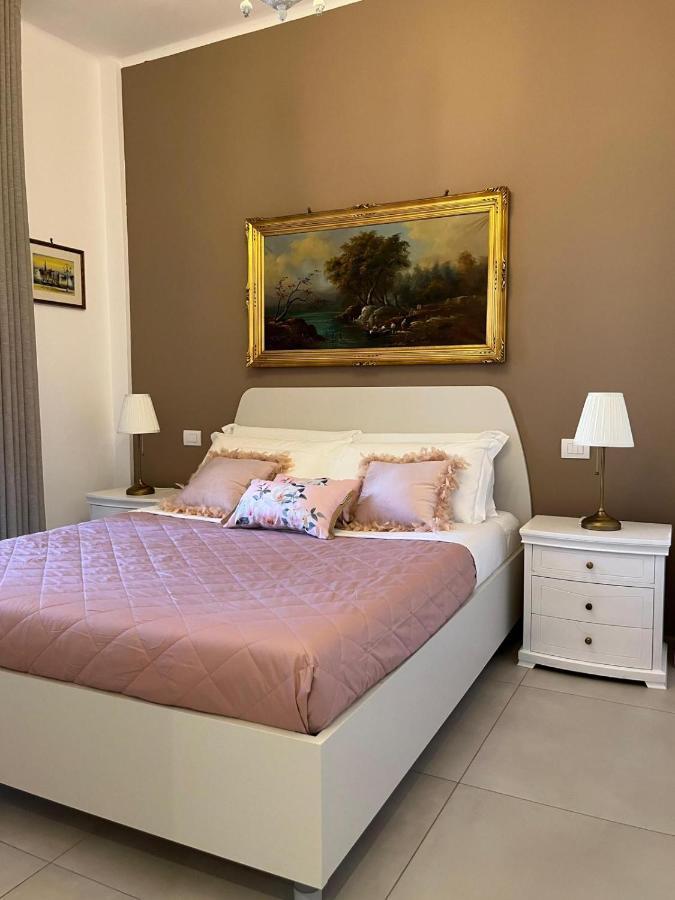 Apartments Ennio Top Class Бари Екстериор снимка