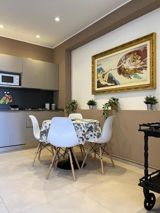 Apartments Ennio Top Class Бари Екстериор снимка